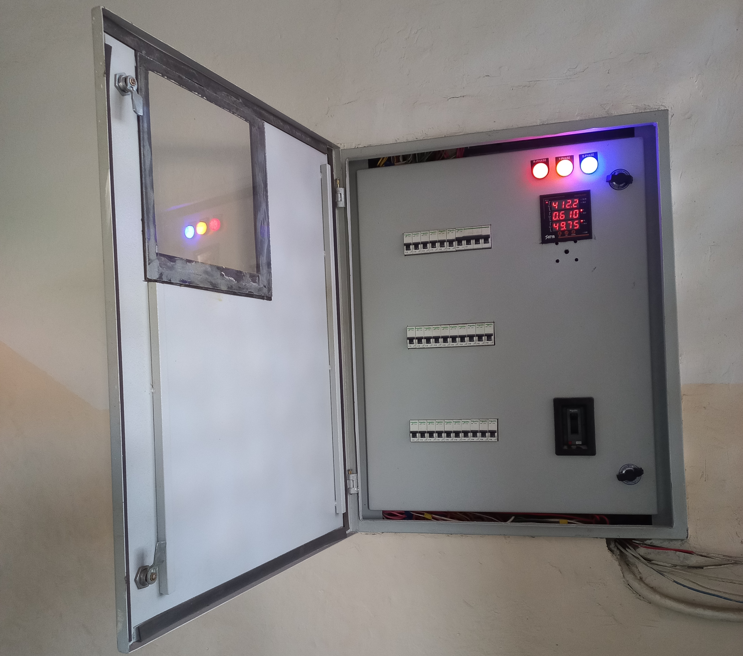 PDB and LDB Panels